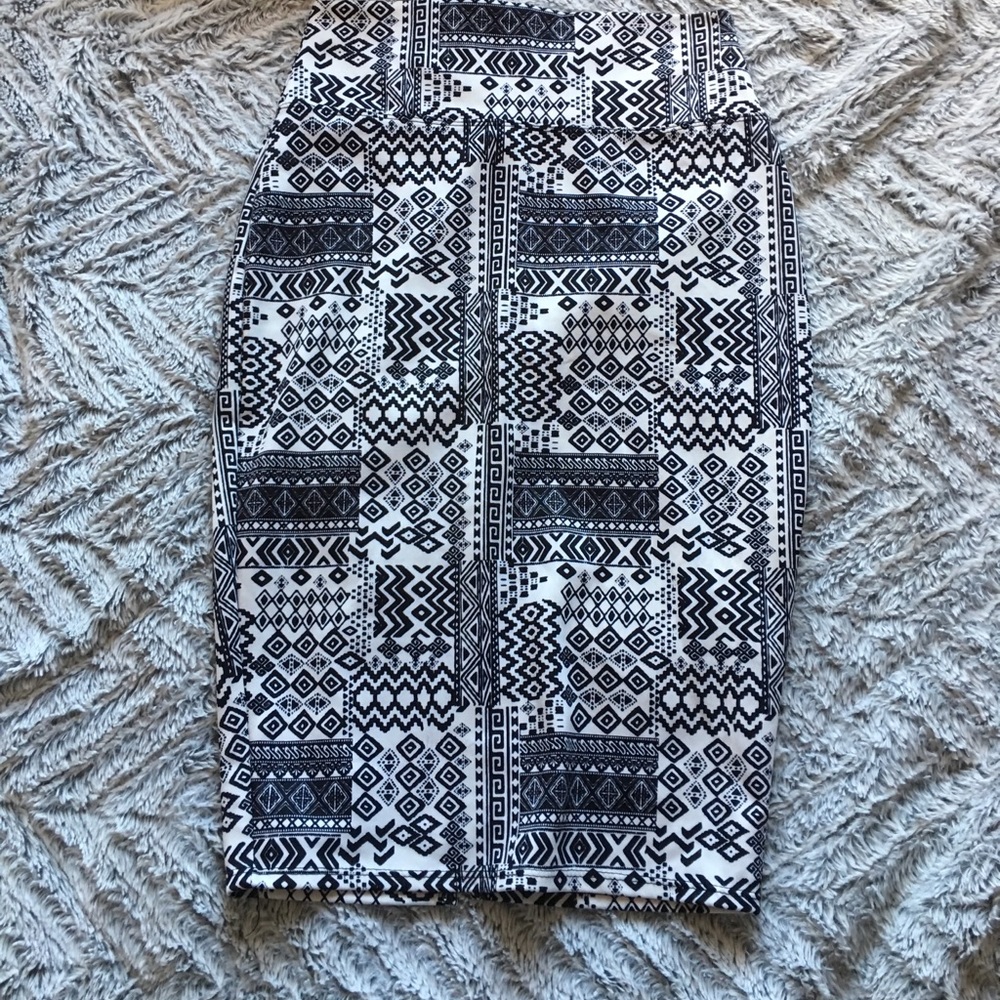 Black and white knee length pencil skirt